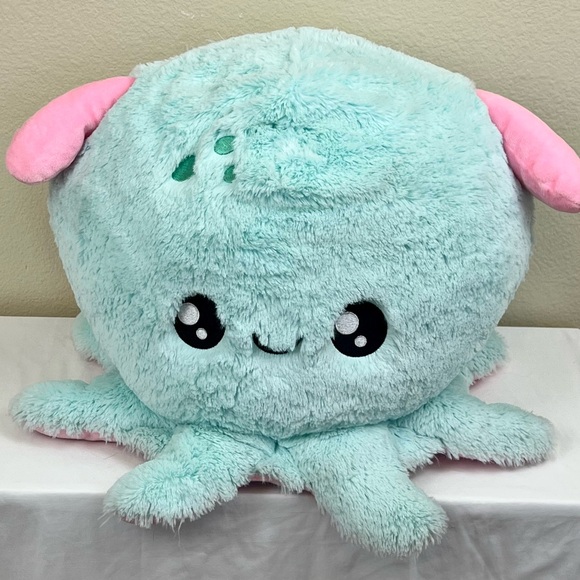 Squishables Cute Mint Green Dumbo Octopus Plush Retired - Picture 1 of 4